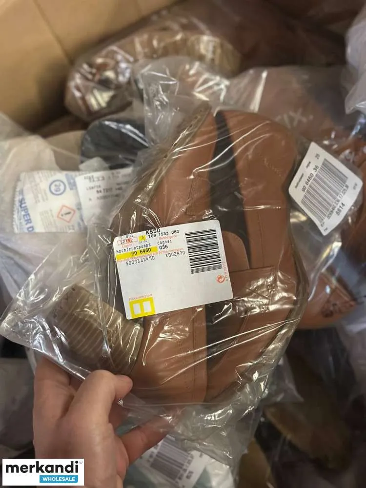 4 € por par en un conjunto de zapatos con una variedad de modelos y tamaños, zapatos de hombre, paleta de remanentes, zapatos de