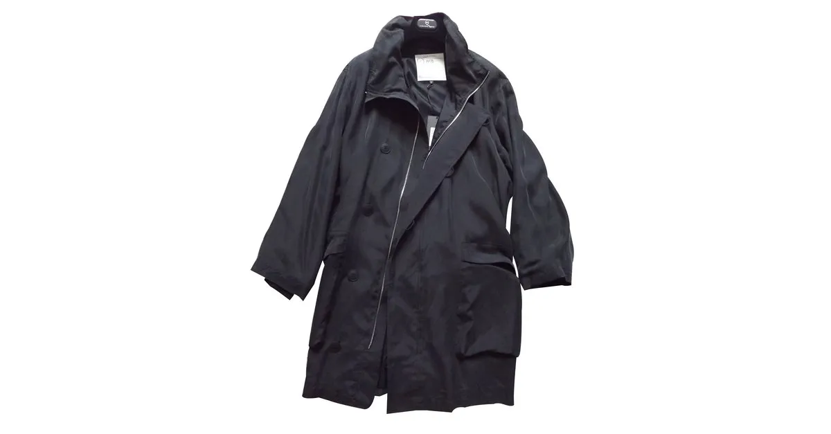 Alexander Mcqueen Capa 