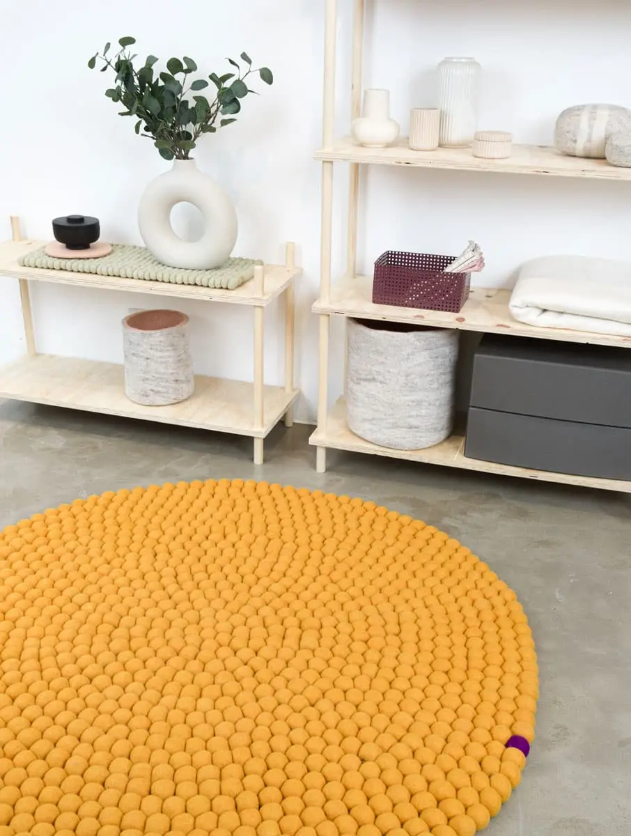 Alfombra circular con punto