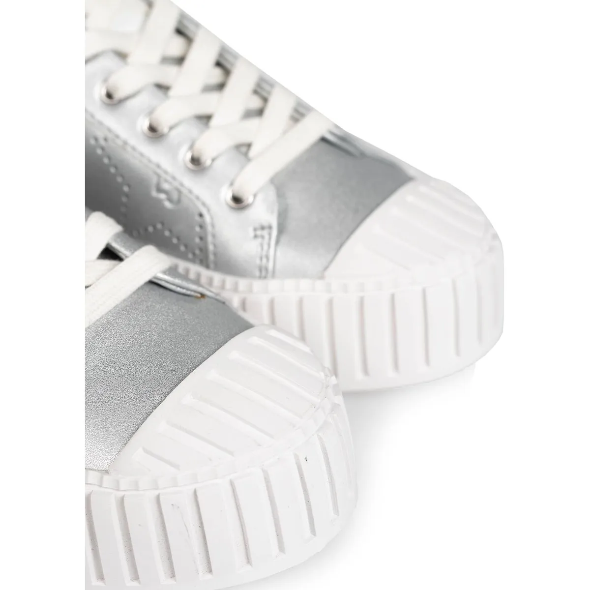 BA0055 EX040 | Nettie
