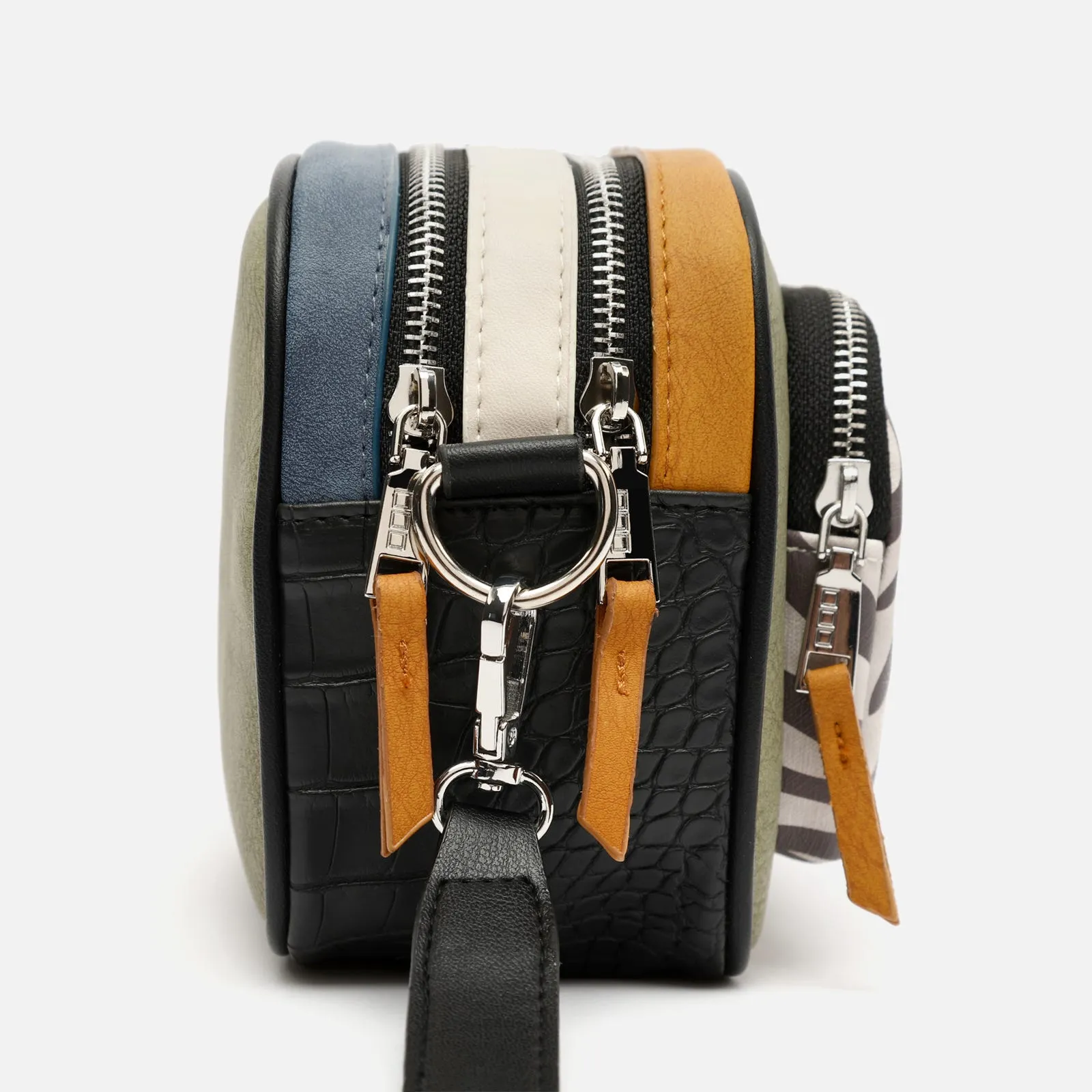 Belenos bolso bandolera con estampado animal print