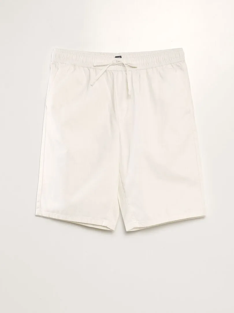 BERMUDAS TIPO CHINO CON CINTURA ELáSTICA  BLANCO