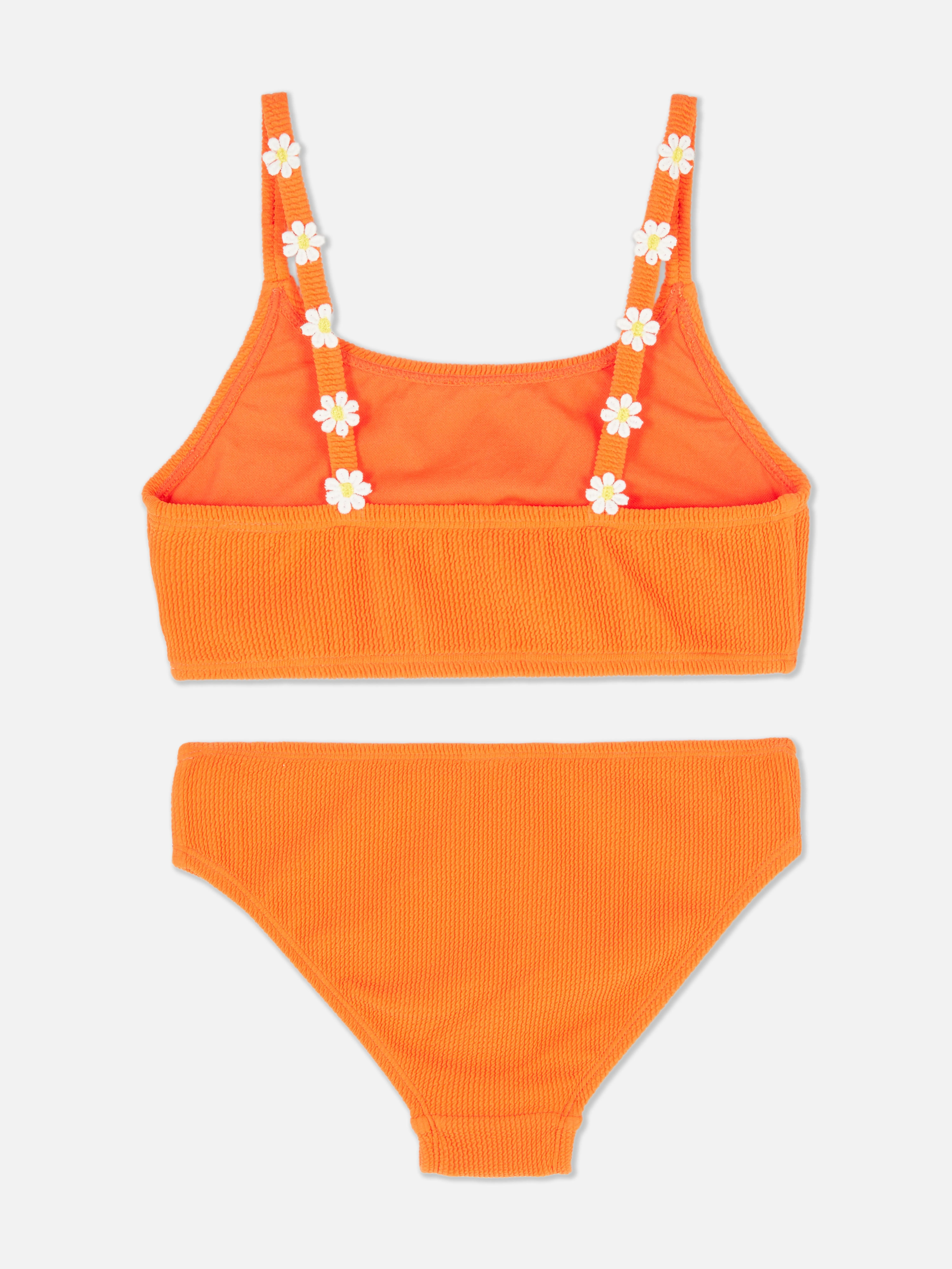 Bikini texturizado con margaritas