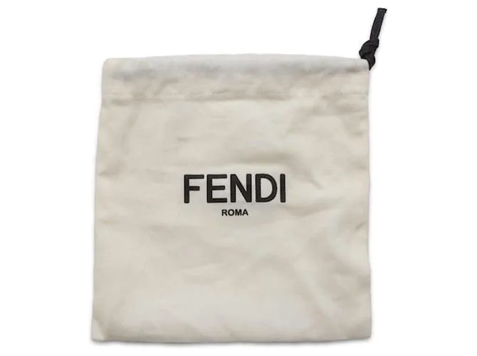 Billetera Fendi de tres pliegues en rosa 