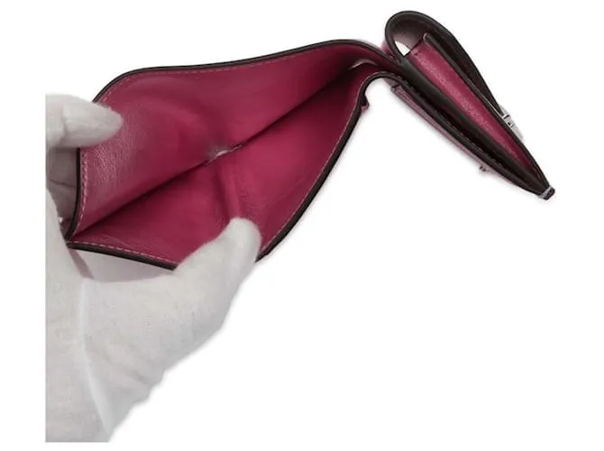 Billetera Fendi de tres pliegues en rosa 