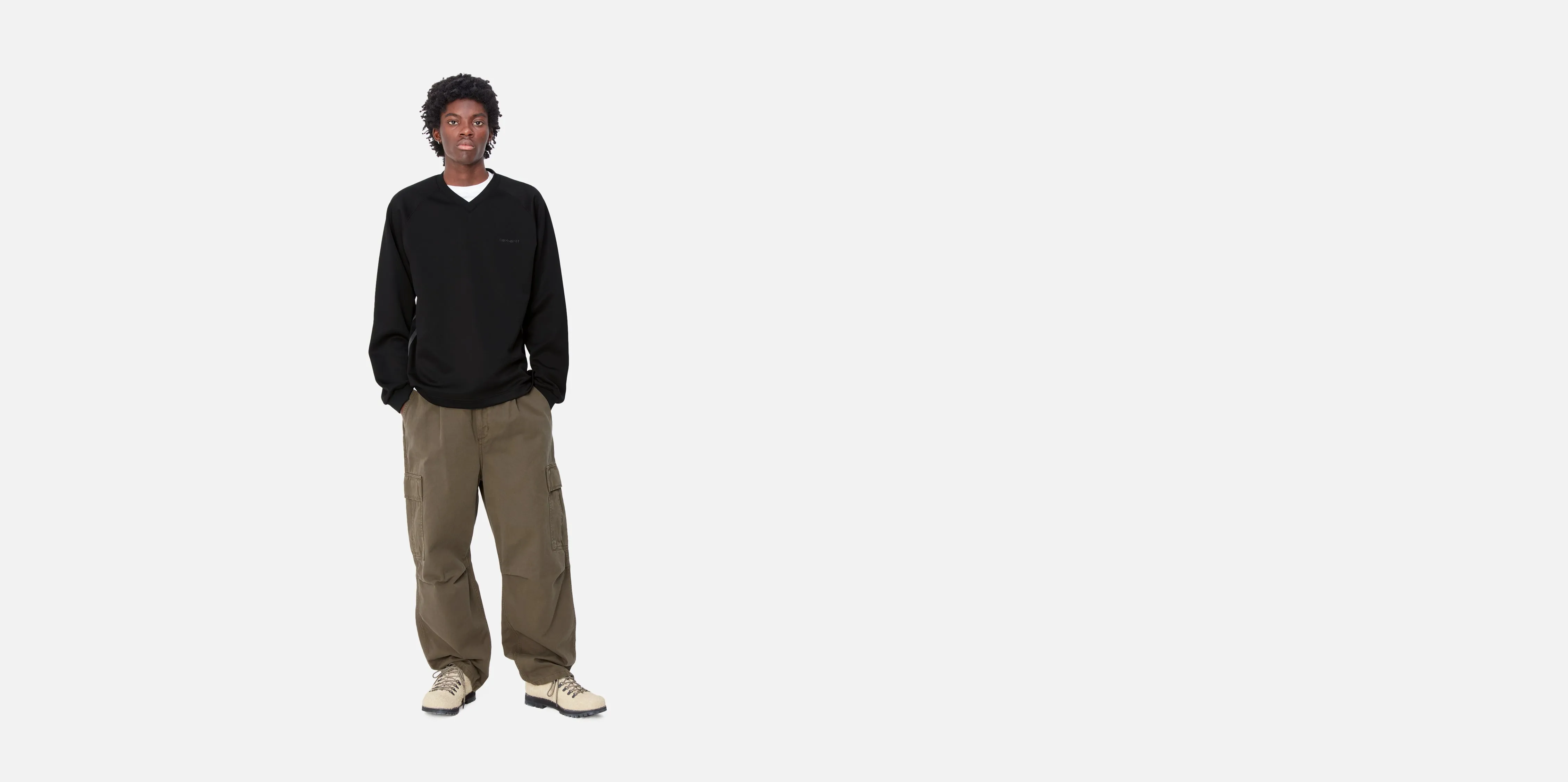 BOLAN VNECK SWEAT