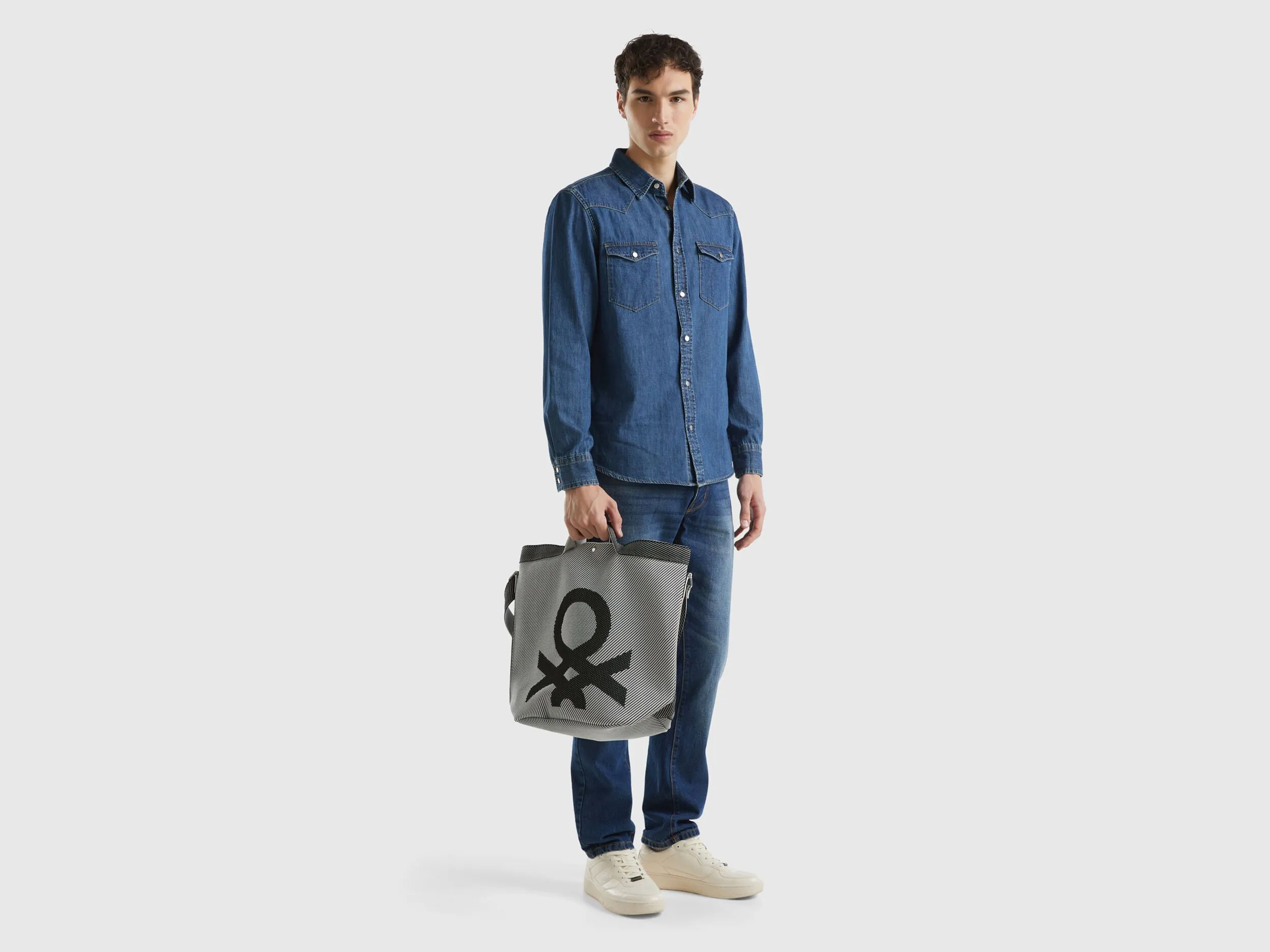 Bolso tipo saco grande