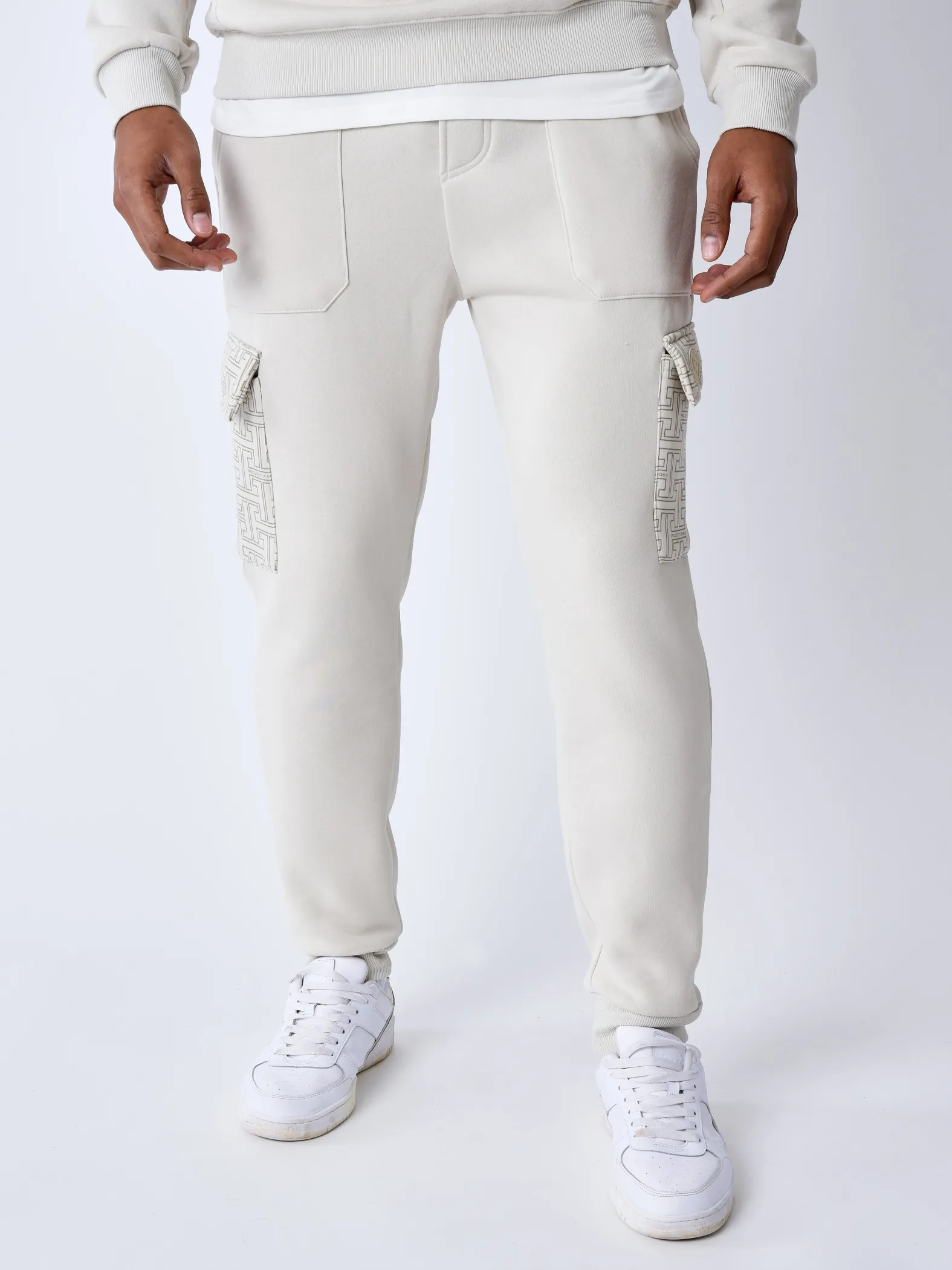 Calcetines de jogging con estampado de monogramas