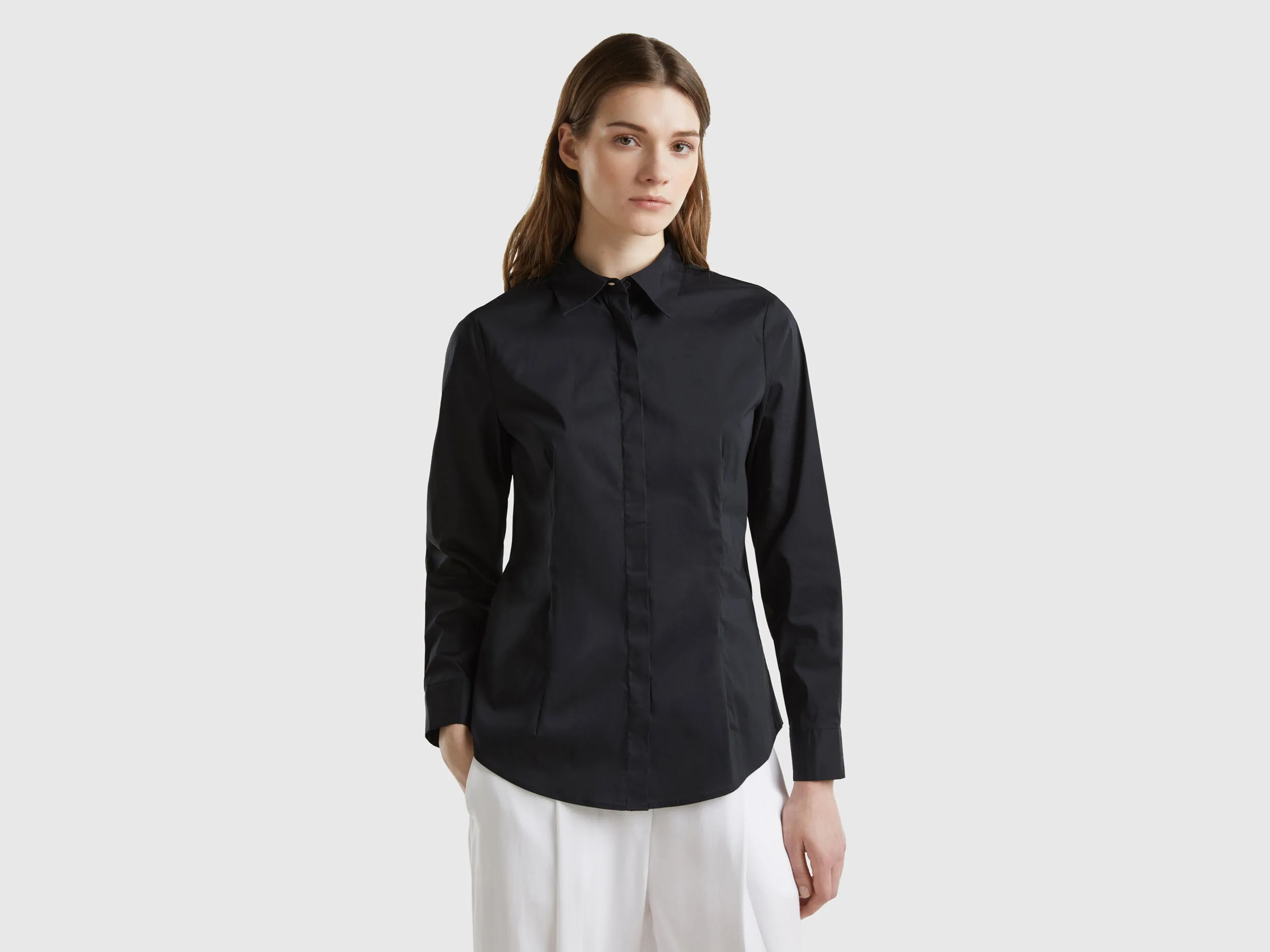 Camisa de algodón elástico mixto