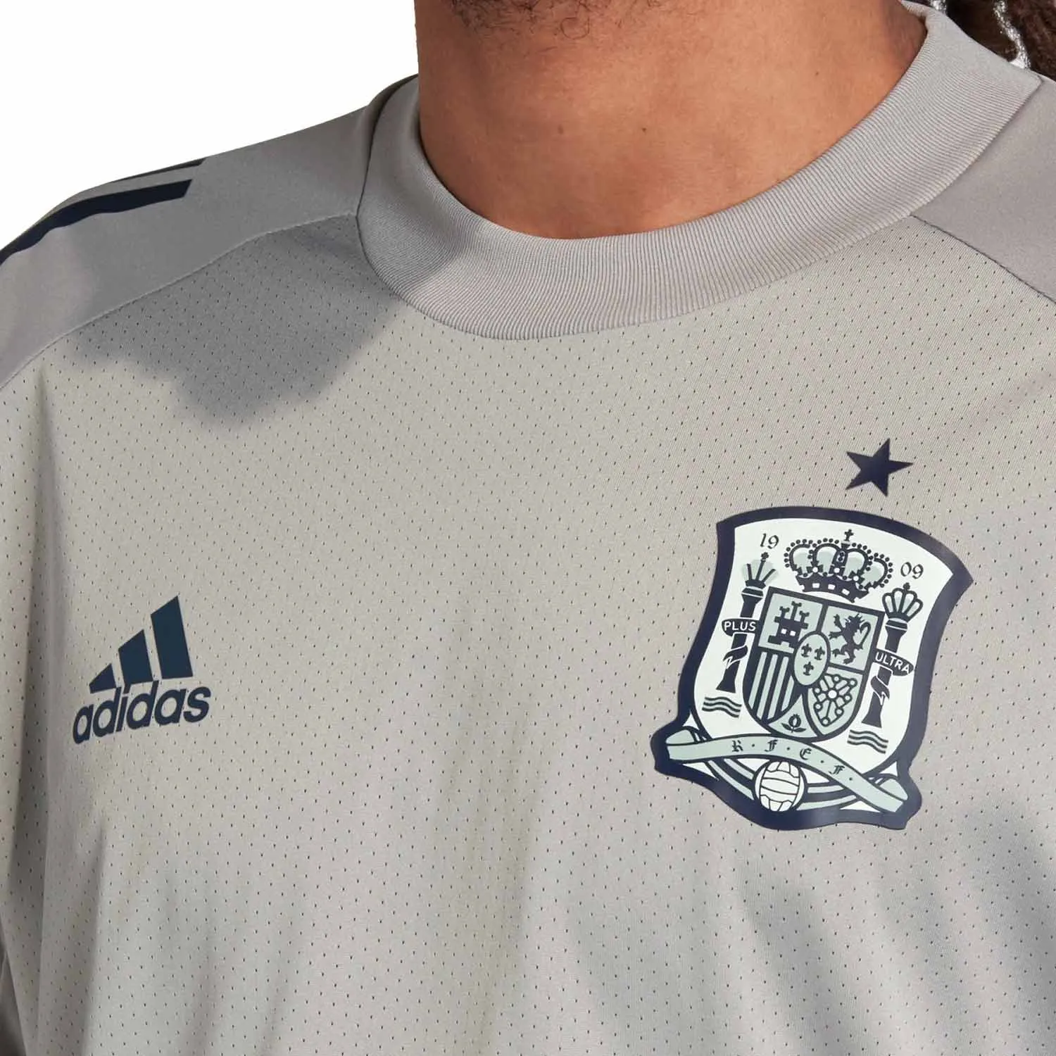 Camiseta adidas España entrenamiento