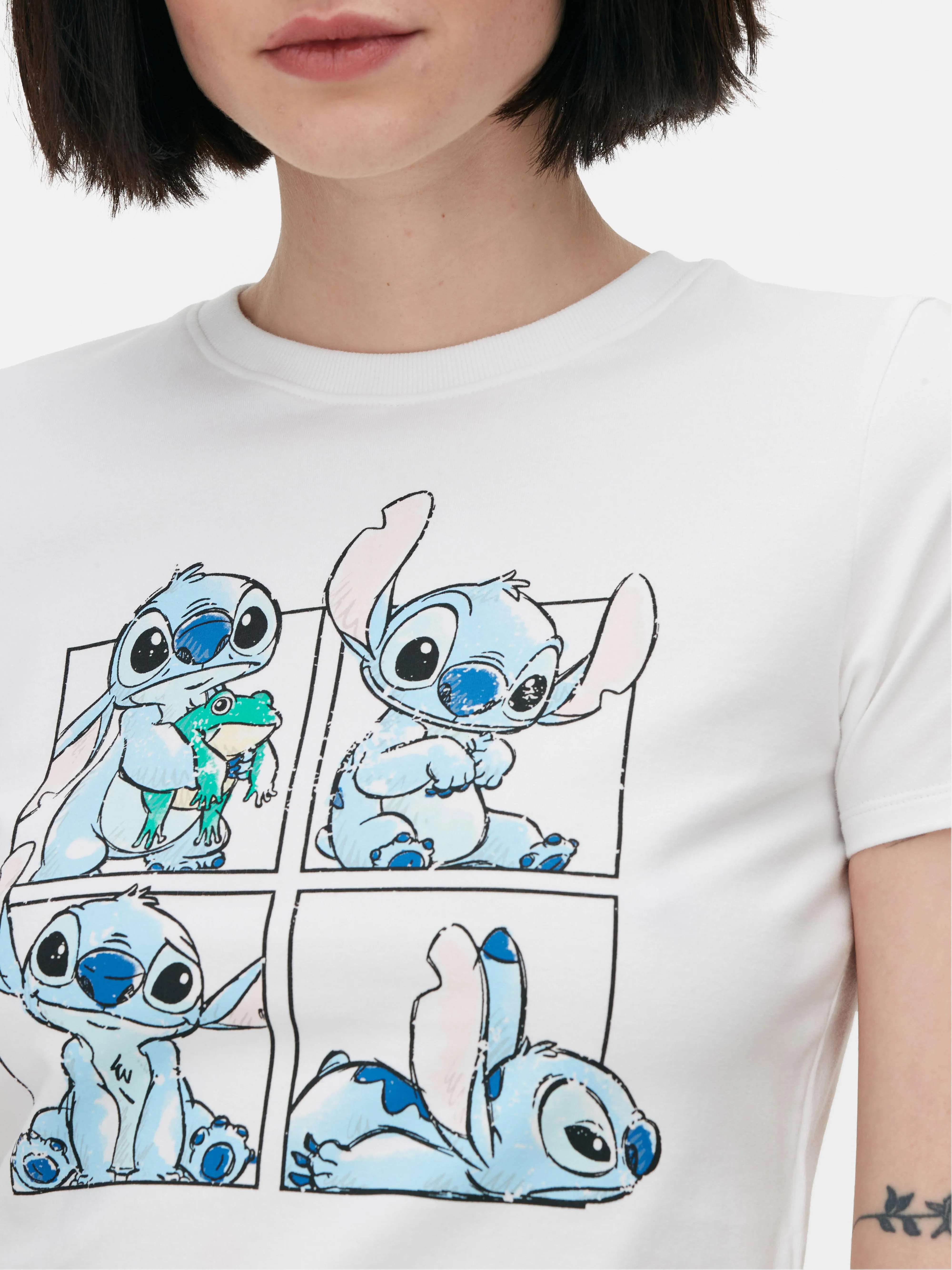 Camiseta corta de Lilo y Stitch de Disney