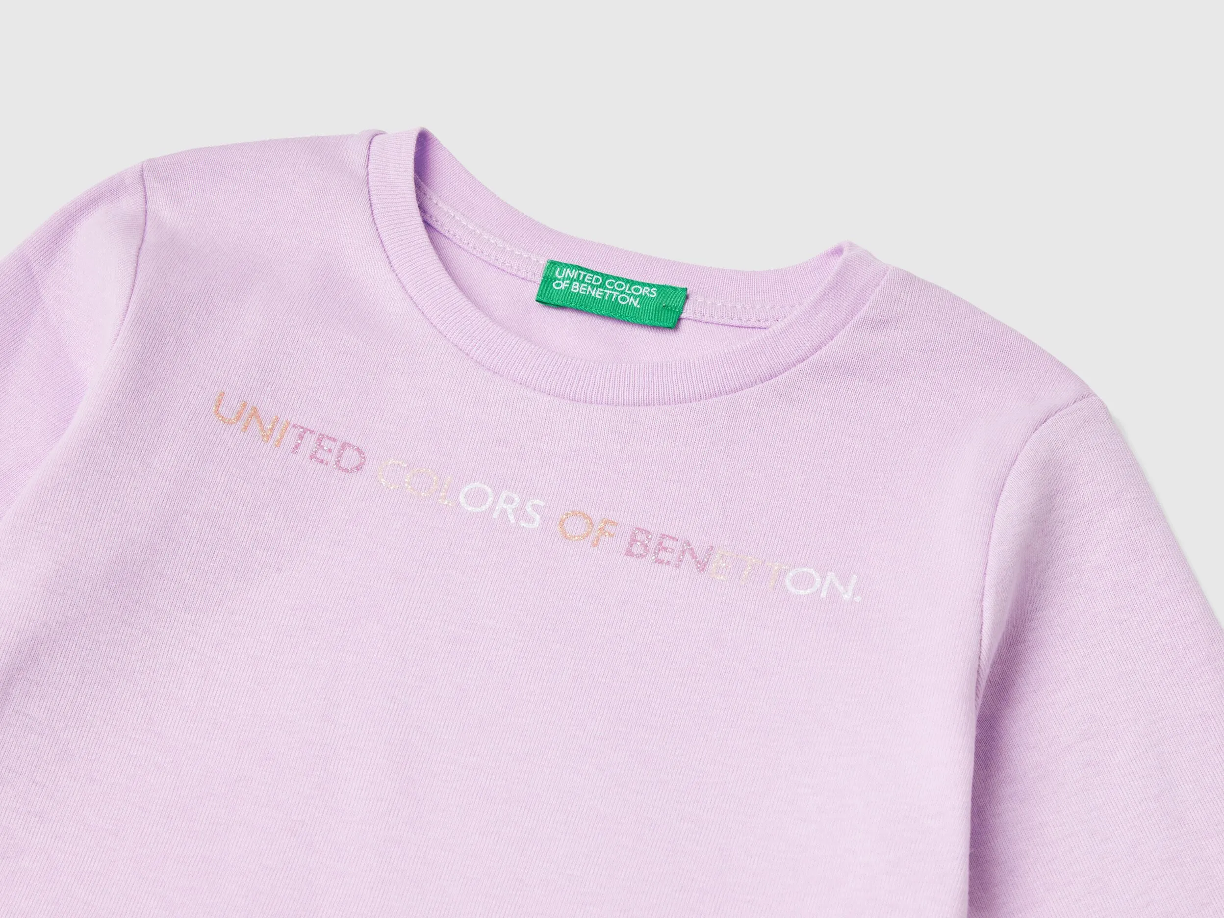 Camiseta de algodón orgánico con estampado de glitter