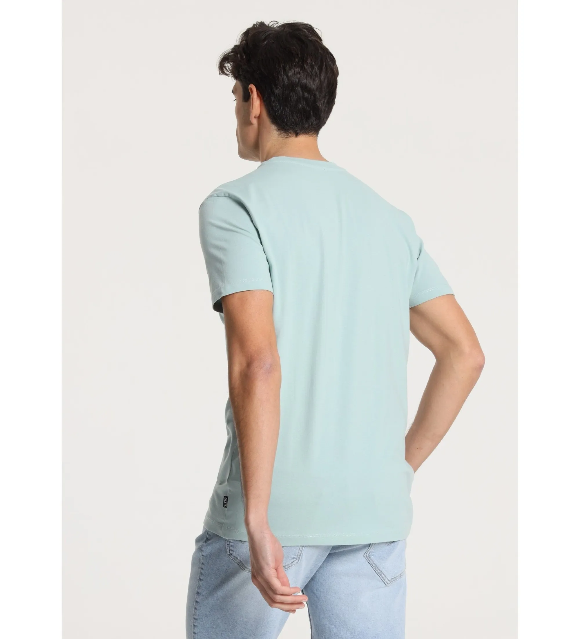 Camiseta de manga corta con diseño grafico rectangular verde