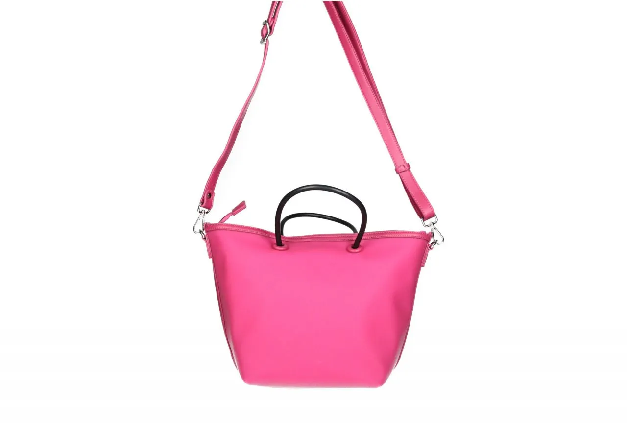 Cesta Fuxia Vinilo Flecos Asas Negras