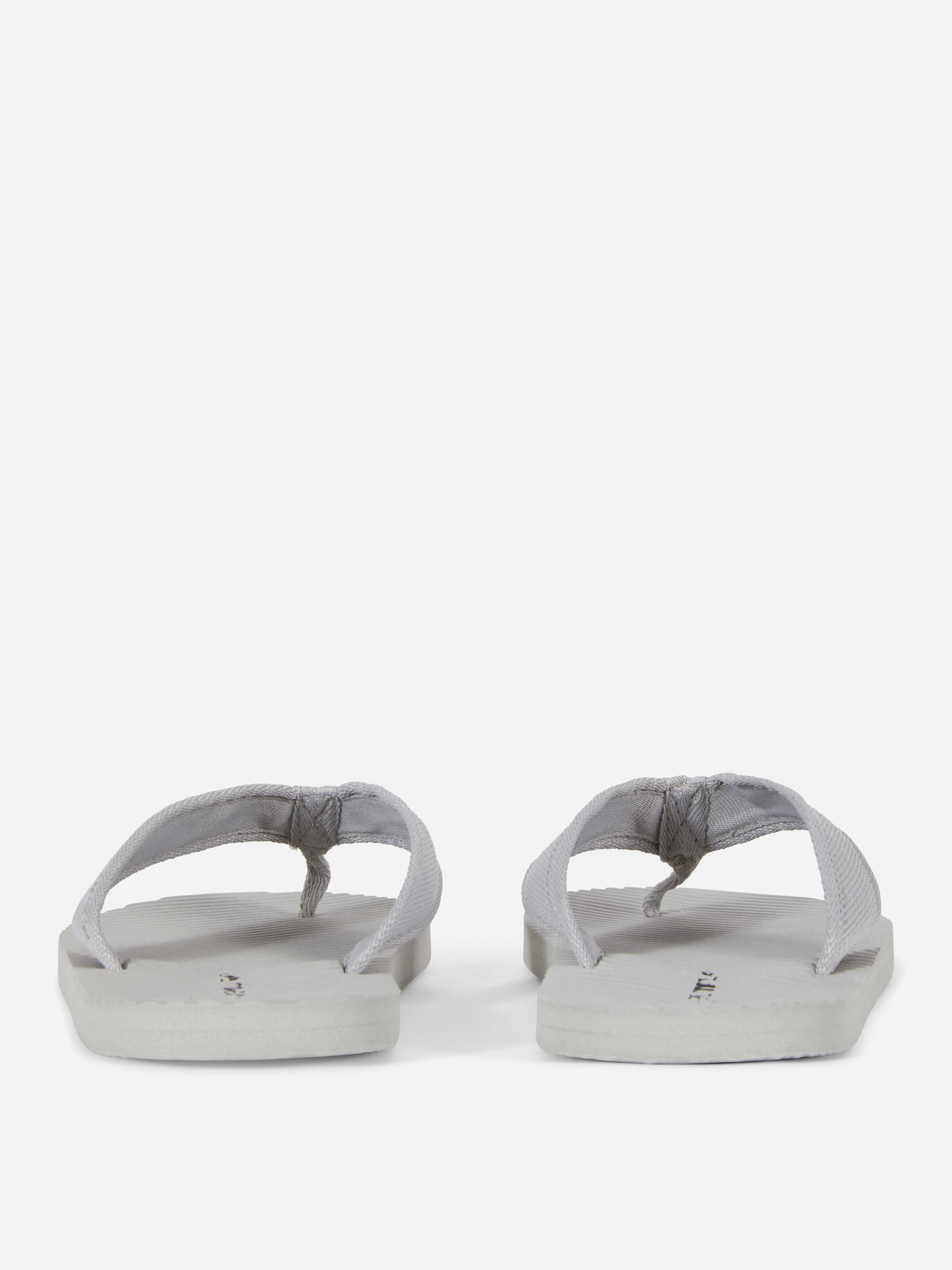 Chanclas con textura