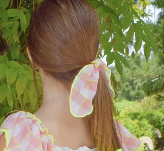 Cherokee collection scrunchie by Lolittos