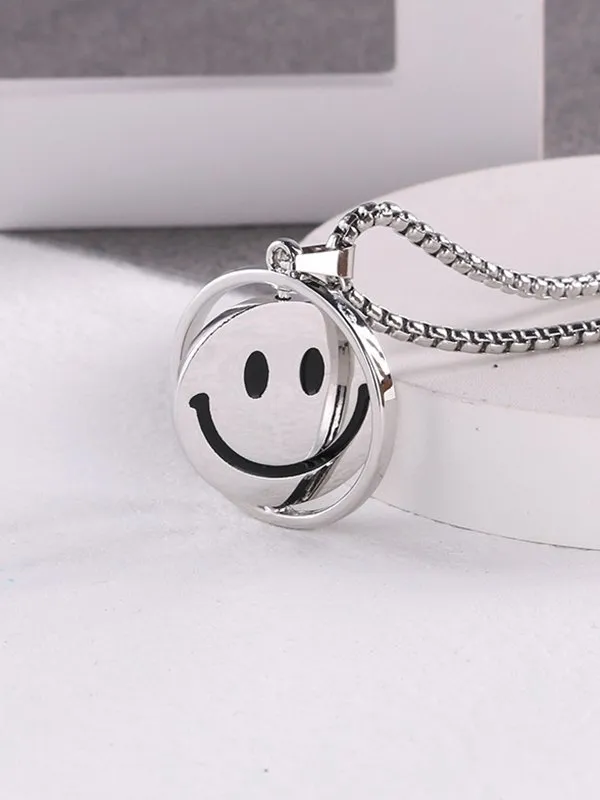 Collar con colgante de cara sonriente giratoria para hombre