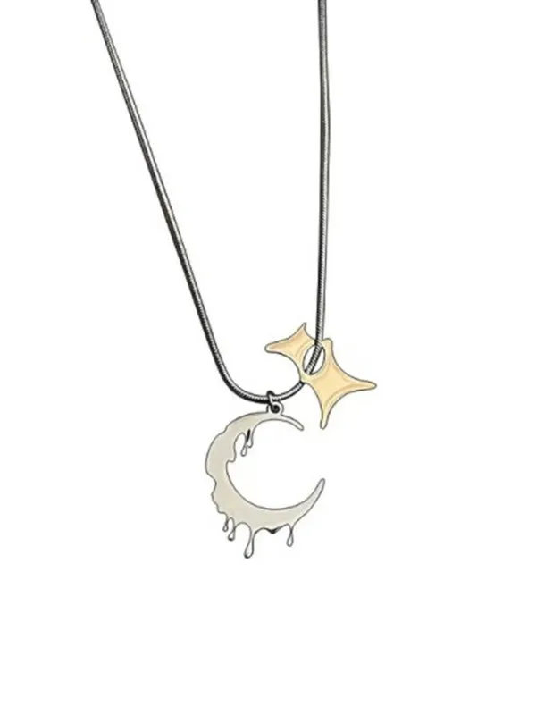 Collar de luna creciente con goteo para hombre