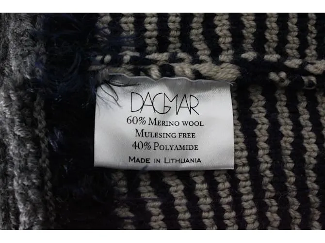 Dagmar capa Gris 