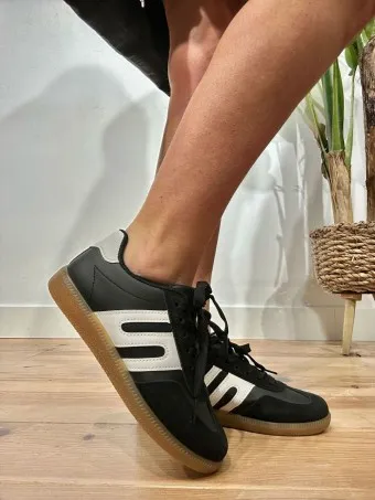 Deportiva Streetwear RIPPLE Negro