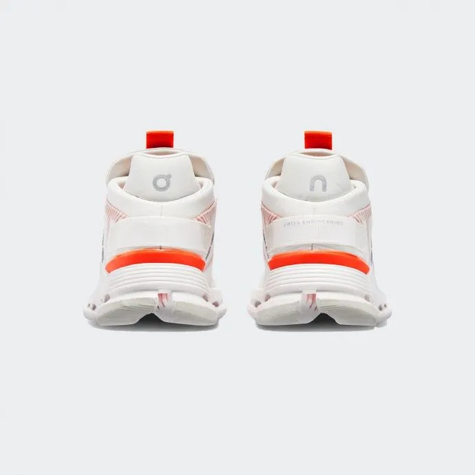 EN FUNCIONAMIENTO On Cloudnova Void zapatillas blancas