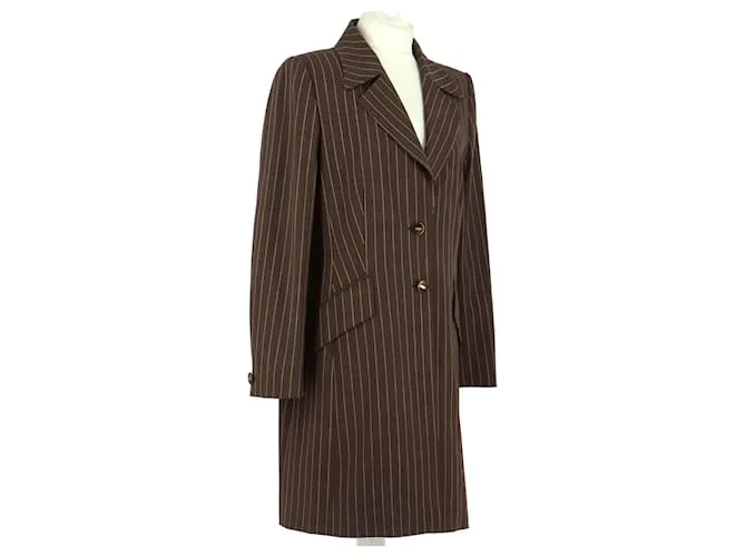 Escada Capa Castaño 