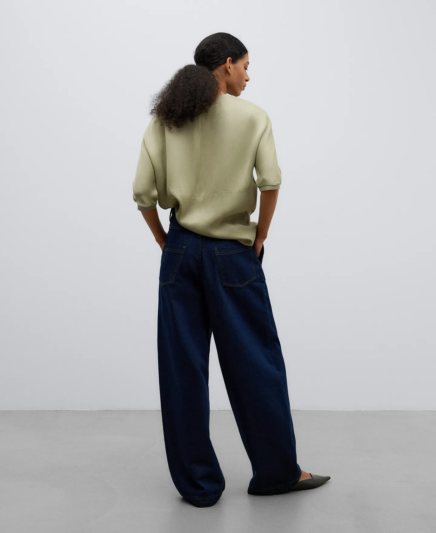 FLUID VNECK BLOUSE WOMAN