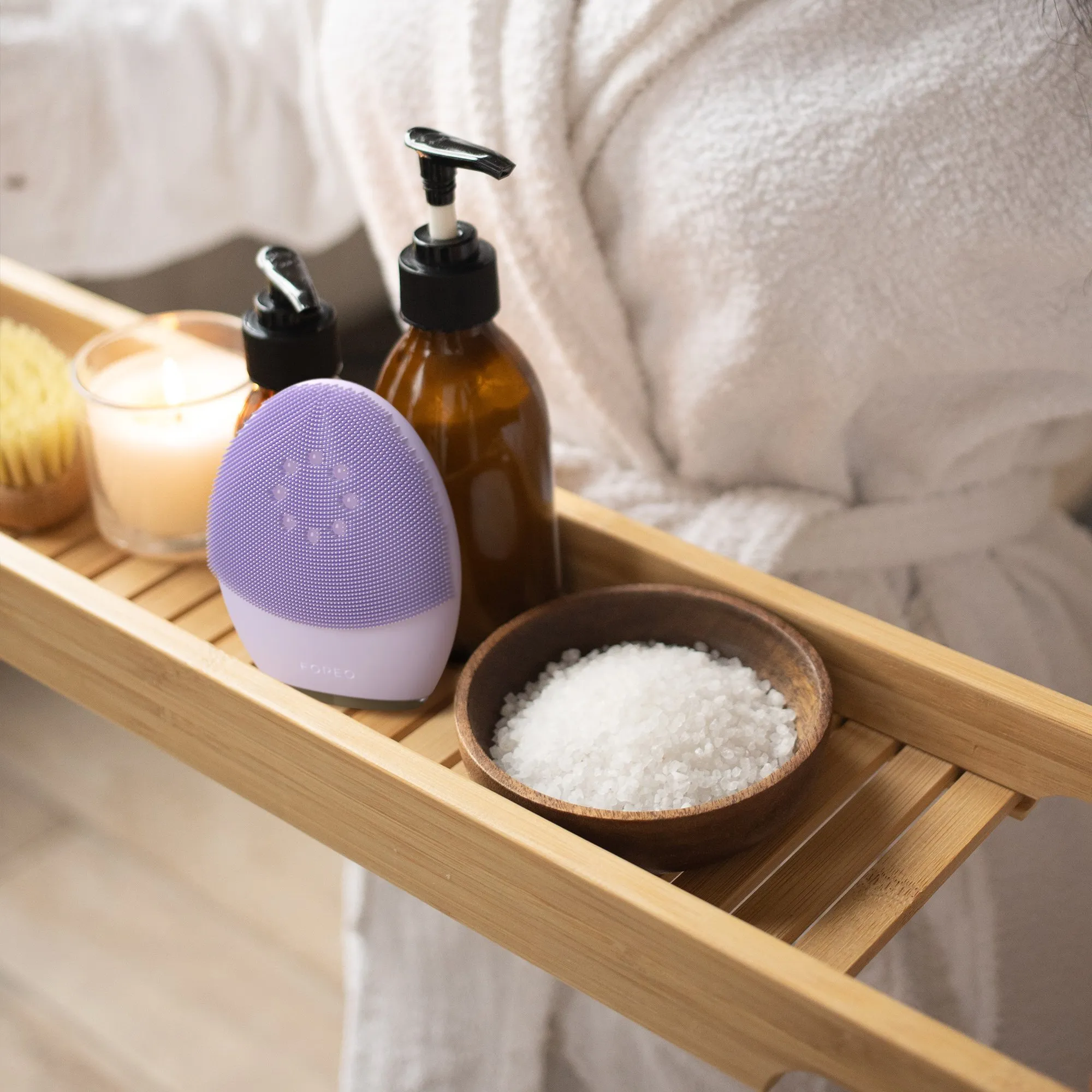 FOREO LUNA(TM) 4 plus Sensitive Skin
