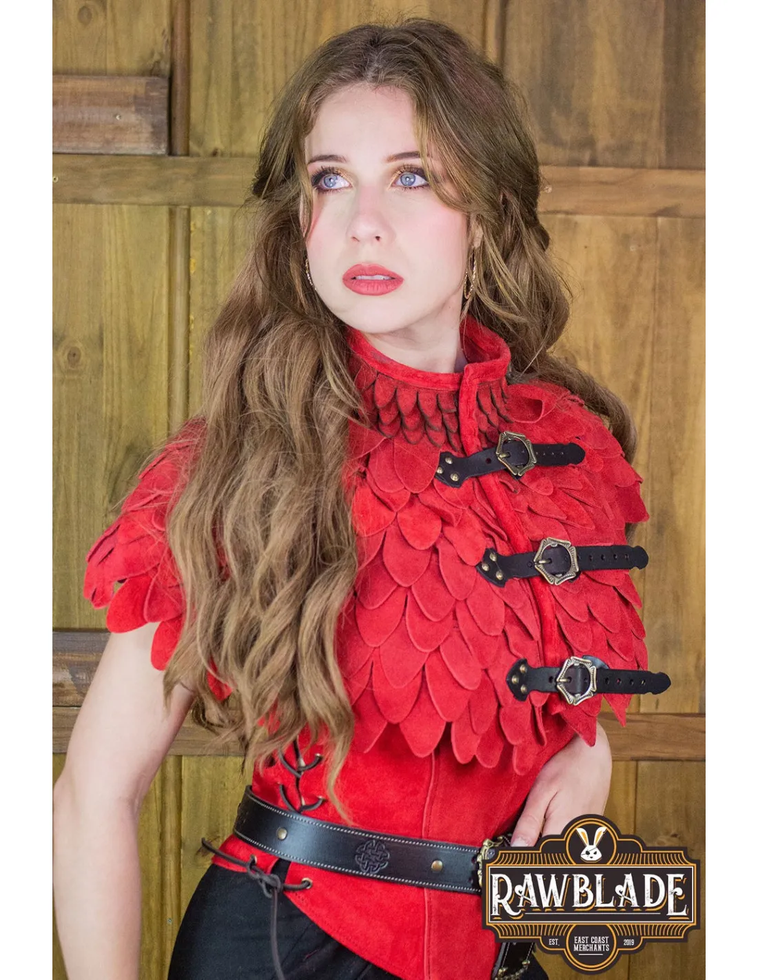 GORJAL DE CUERO CON ESCAMAS MODELO ORIA  ROJO