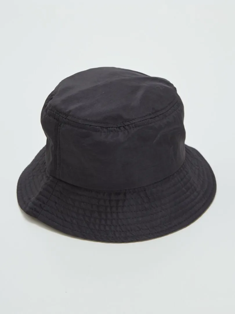 GORRO BUCKET LISO  NEGRO