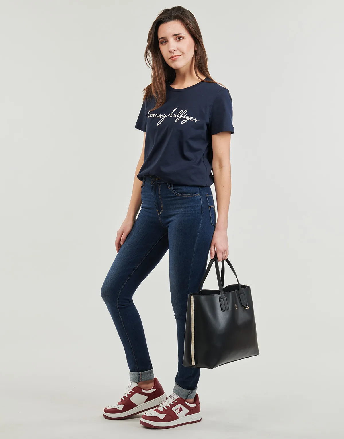 HERITAGE CREW NECK GRAPHIC TEE