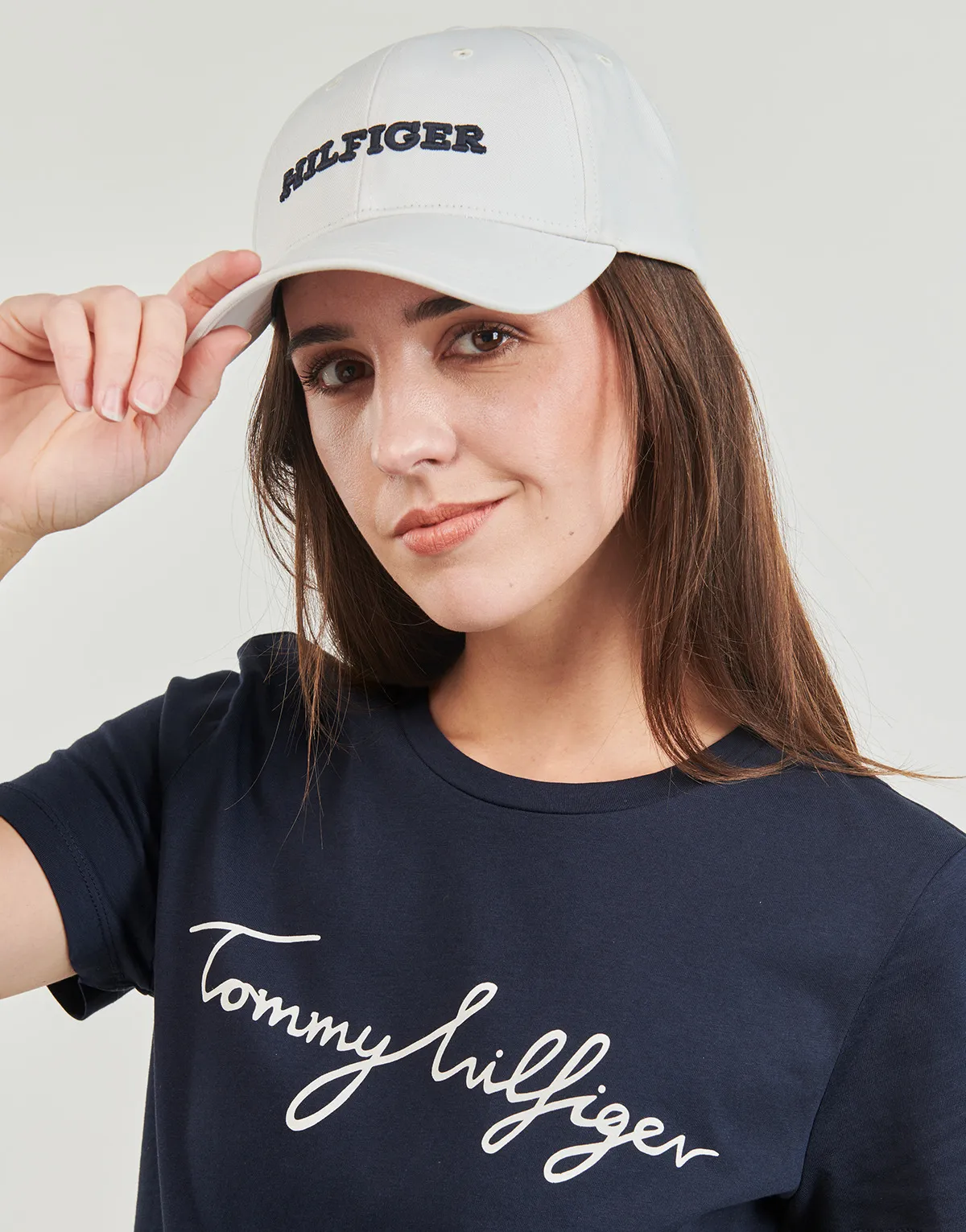 HERITAGE CREW NECK GRAPHIC TEE