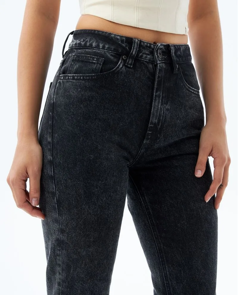 Jean Momfit con desgaste para mujer