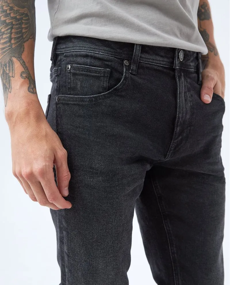 Jean Slim negro para hombre