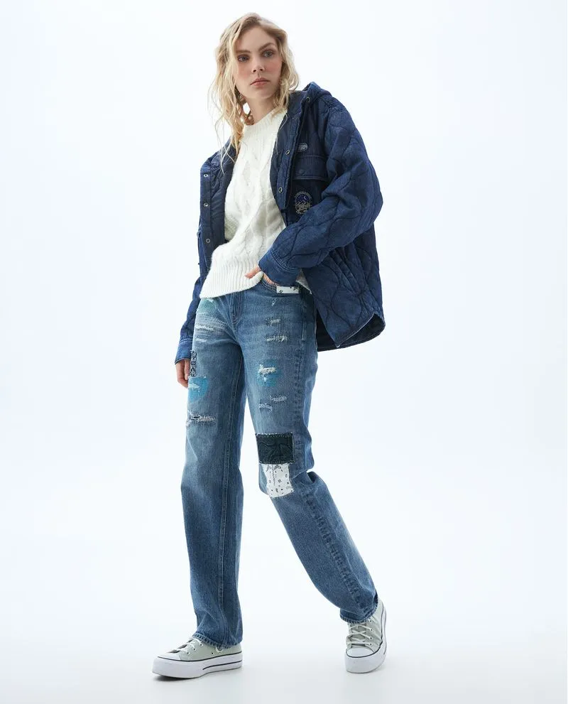 Jean Straight con parche recocidos para mujer