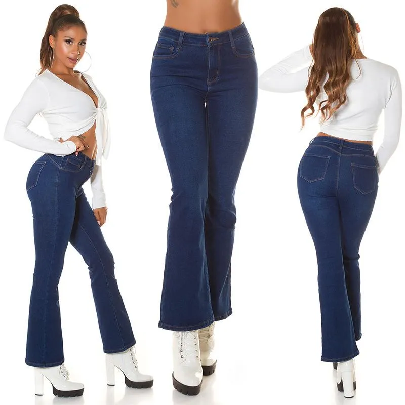 Jeans Push up acampanado de mujer
