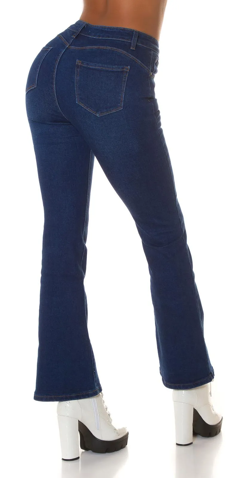 Jeans Push up acampanado de mujer