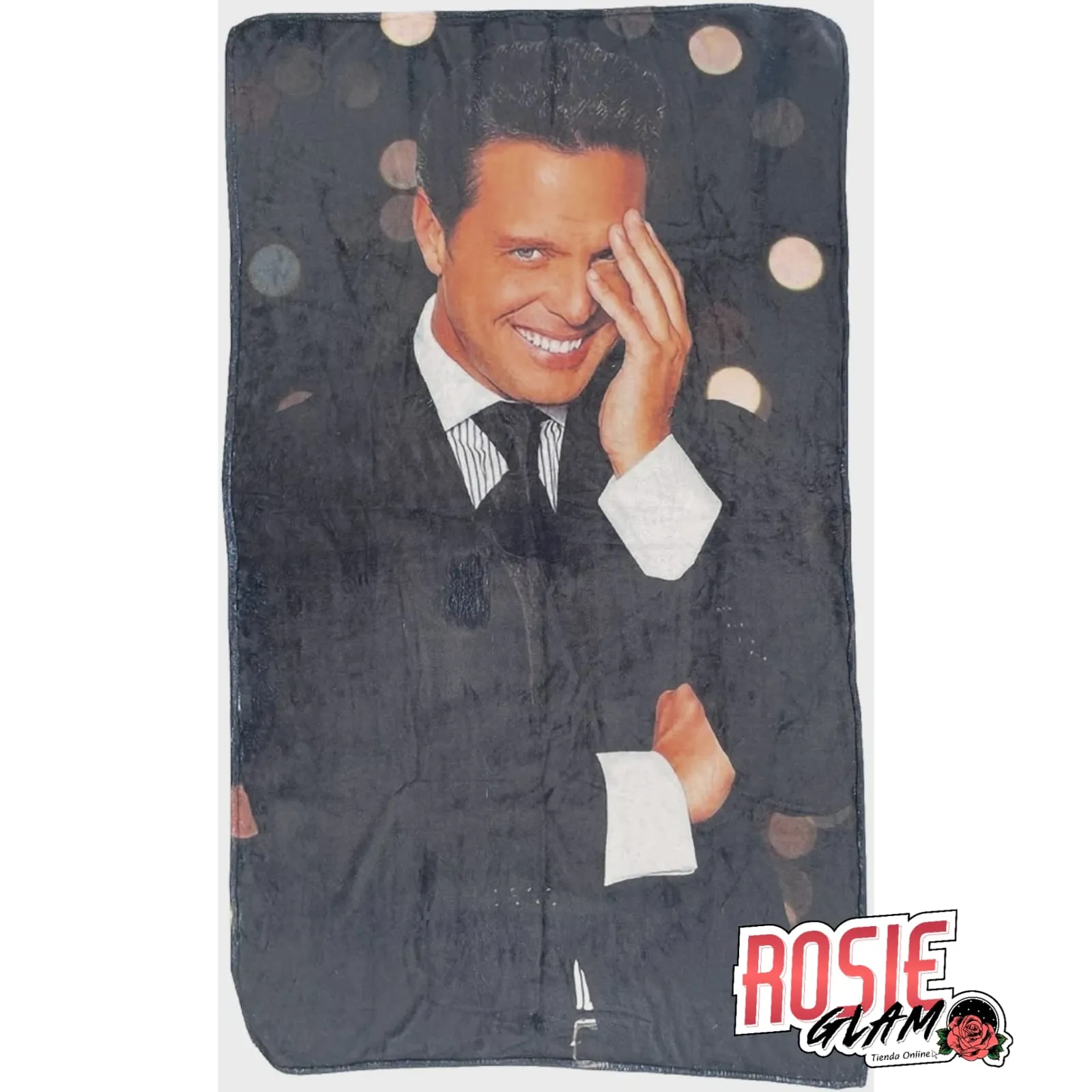 MANTA LUIS MIGUEL  ROSIE GLAM