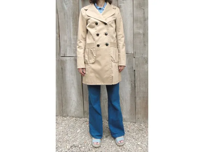 Marc by Marc Jacobs Capa Beige 