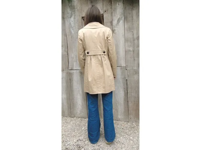 Marc by Marc Jacobs Capa Beige 