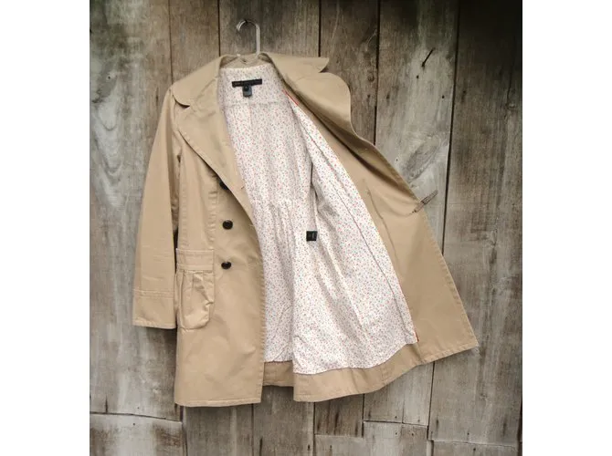 Marc by Marc Jacobs Capa Beige 