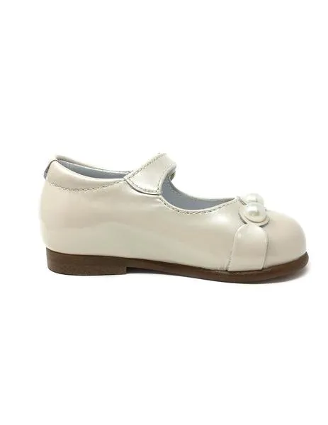 mercedita charol pearl