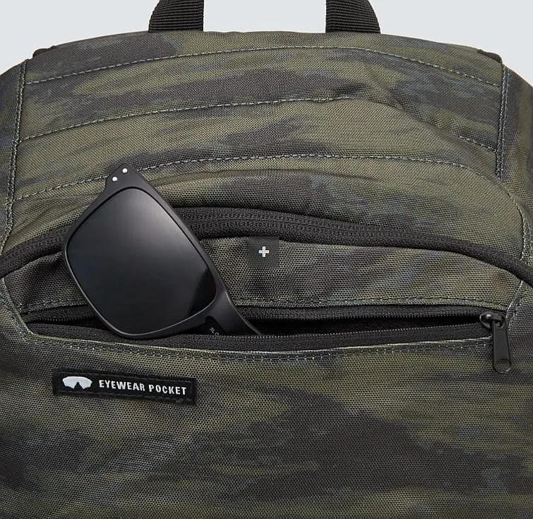 MOCHILA OAKLEY ENDURO 25LT 4.0  TIGER CAMO GREEN  MEN´S