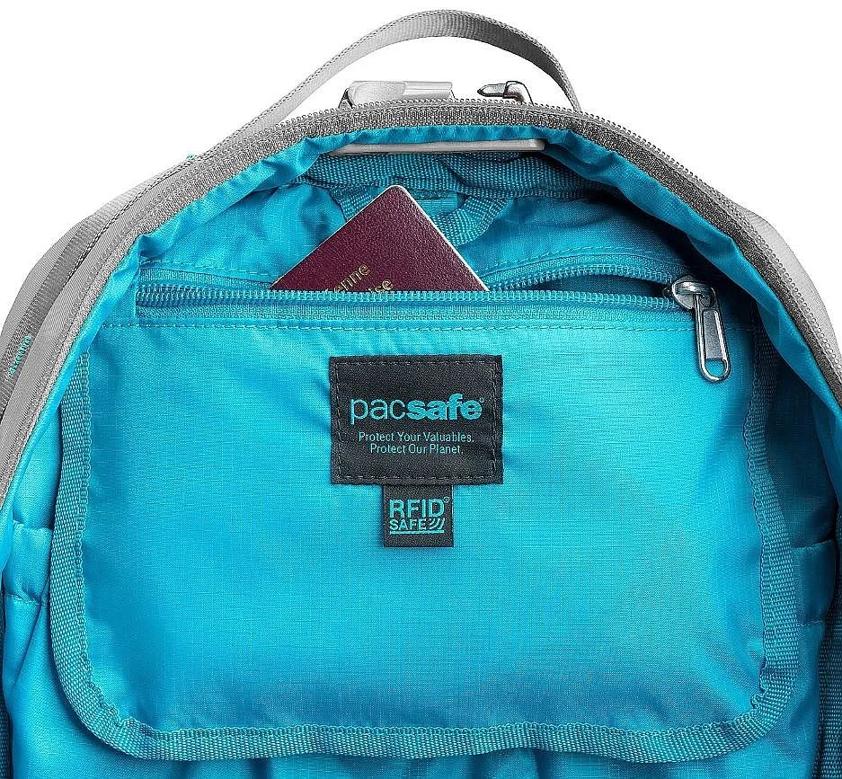 MOCHILA PACSAFE ECO 18  GRAVITY GRAY