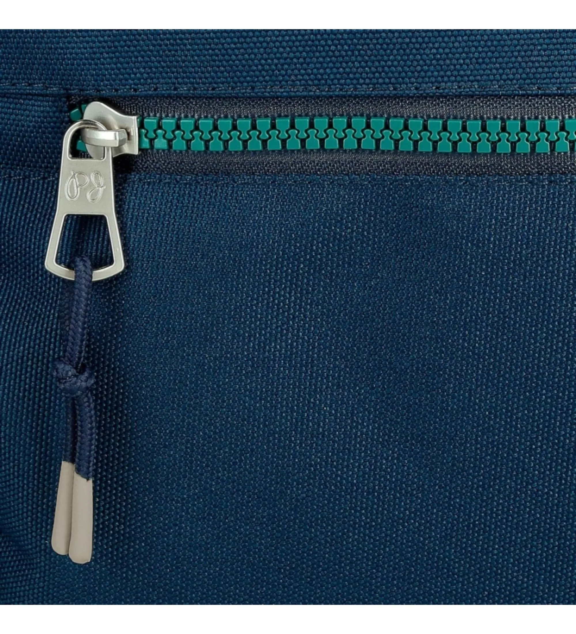 Mochila Pepe Jeans Ben 40 cm dos compartimentos adaptable a carro verde