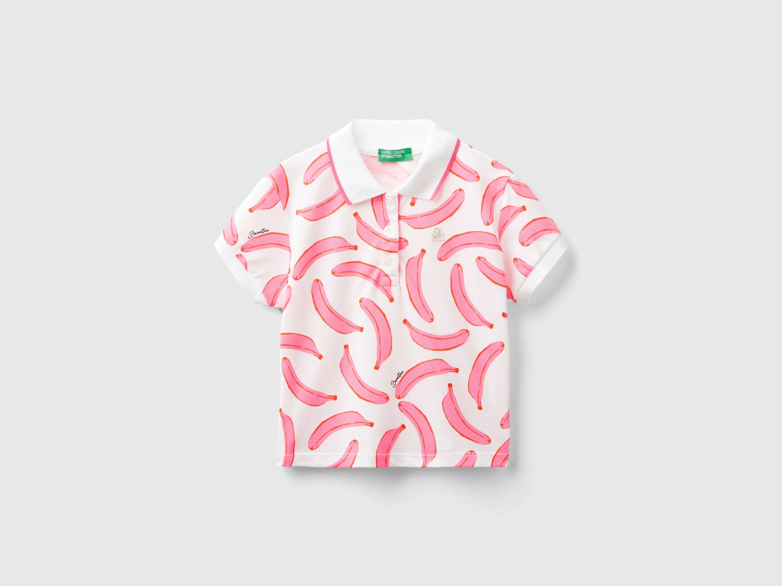 Polo blanco con estampado de plátanos
