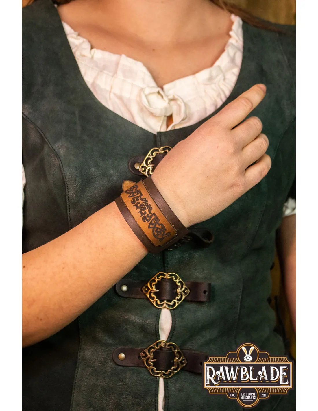 Pulsera de cuero Miriel para nobles y elfos