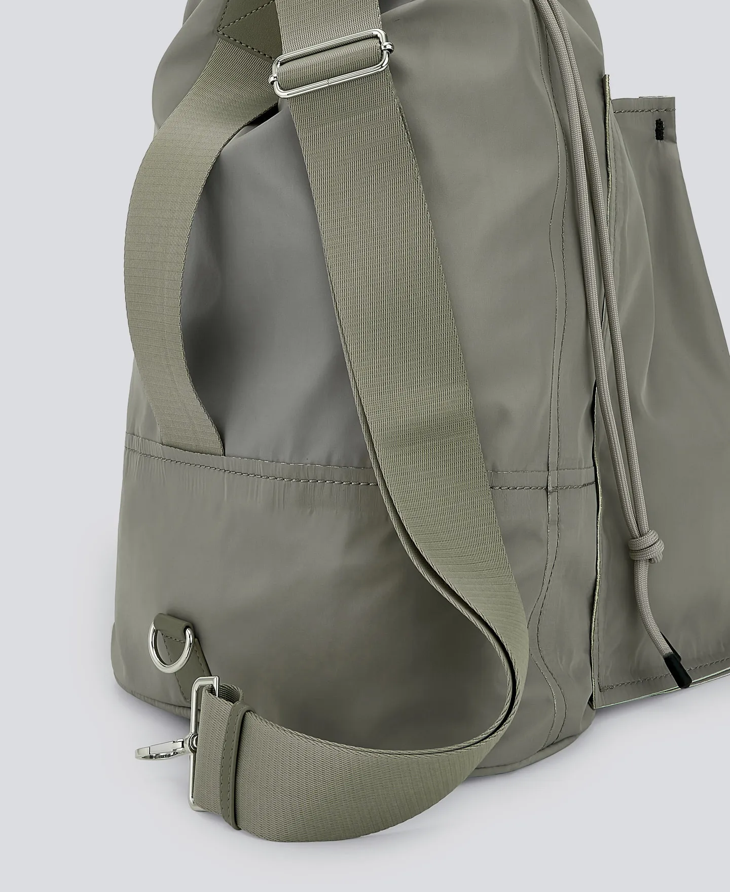 Recycled polyester maxi bag for woman