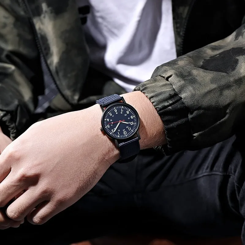 Reloj De Lona Moderna Para Hombre