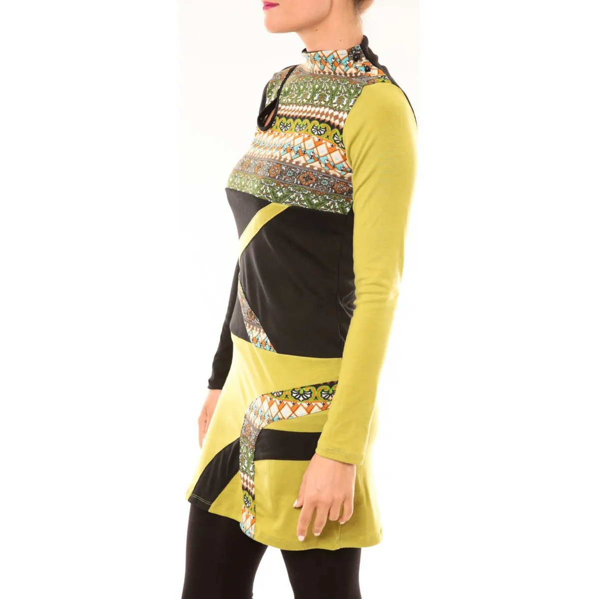 Robe Tribal BW622 vert
